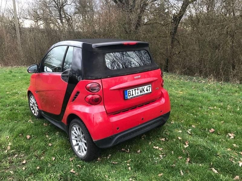 Gebraucht Smart ForTwo Cabrio Pure 71 PS (52 kW) 2012 Rot Cabrio