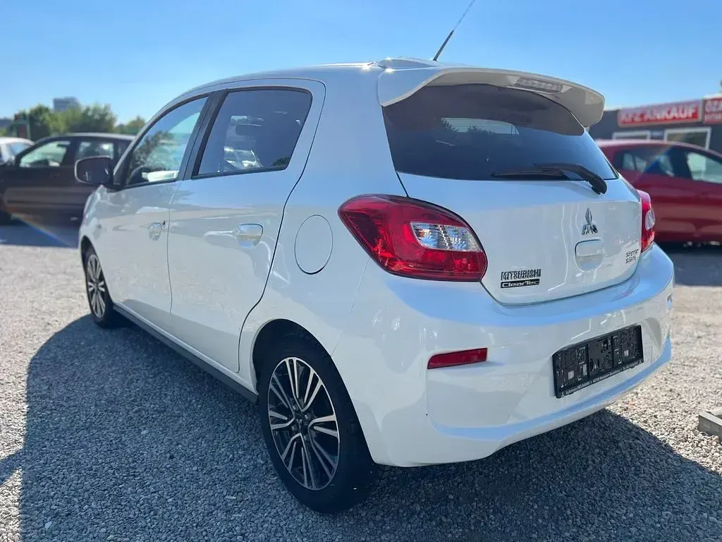 Gebraucht Mitsubishi Space Star Edition 80 PS (58 kW) 2018 Weiß Kleinwagen