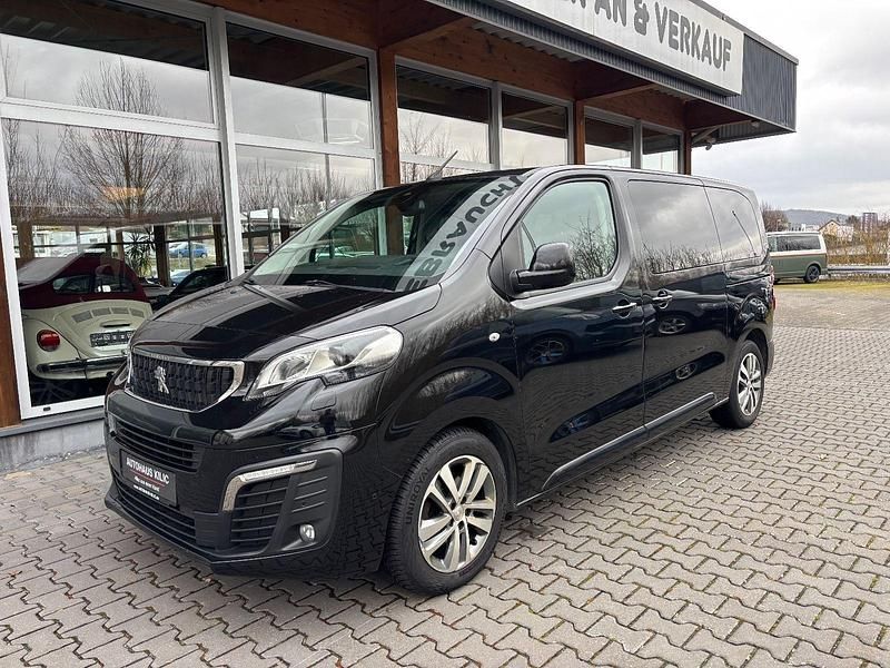 Gebraucht Peugeot Traveller Allure 177 PS (130 kW) 2017 Schwarz Van / Kleinbus
