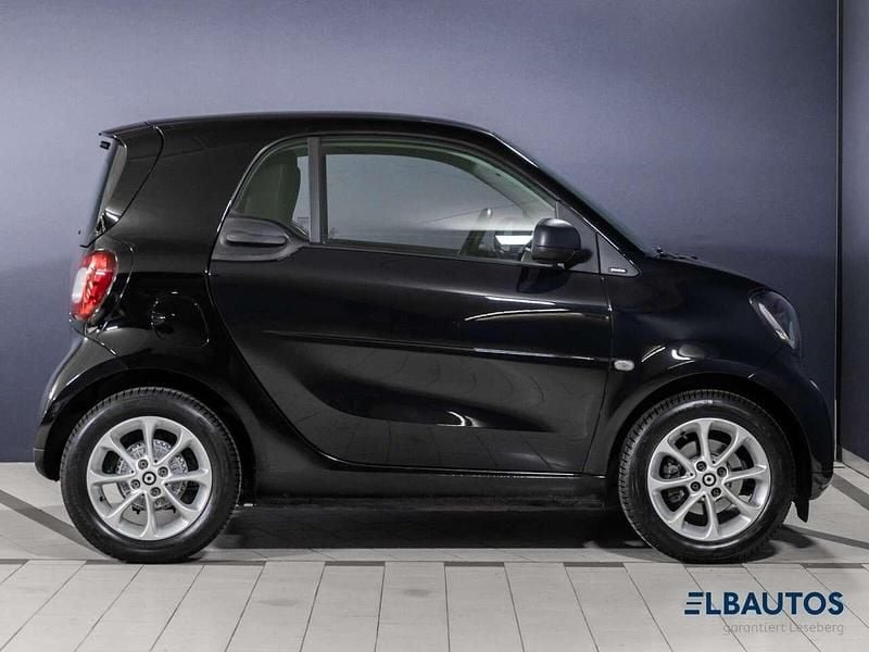Gebraucht Smart ForTwo Coupé Passion 71 PS (52 kW) 2019 Bodypanels in black Coupé