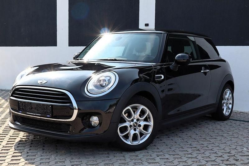 Schwarz Gebraucht 2017 Mini Cooper Kleinwagen | 14.400 € (Guter Preis) - Bild 1/4