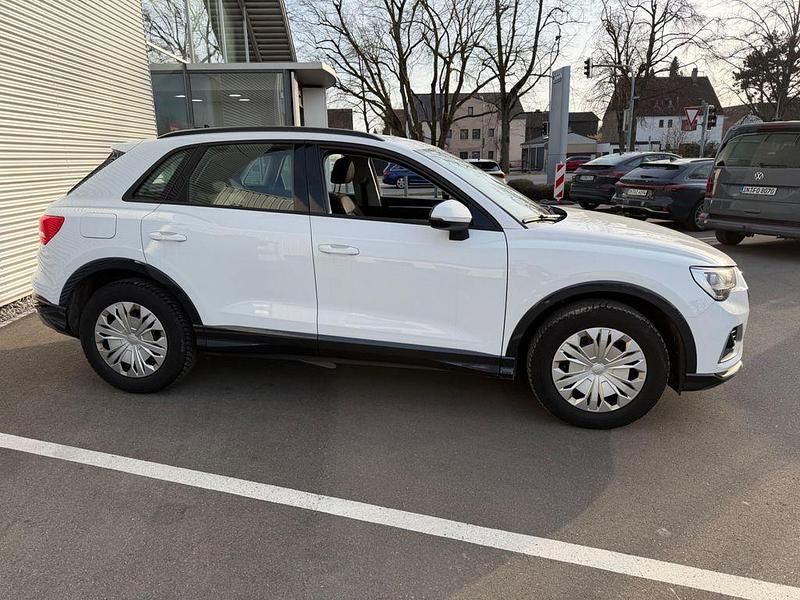 Gebraucht Audi Q3 200 PS (147 kW) 2023 Weiß SUV