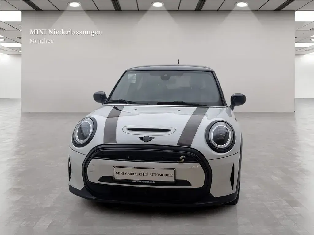 Gebraucht Mini Cooper SE 135 kW (184 PS) 2023 Weiß Kleinwagen