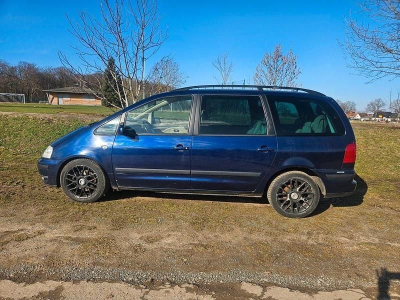 Gebraucht VW Sharan Highline 116 PS (85 kW) 2002 Blau Van / Kleinbus