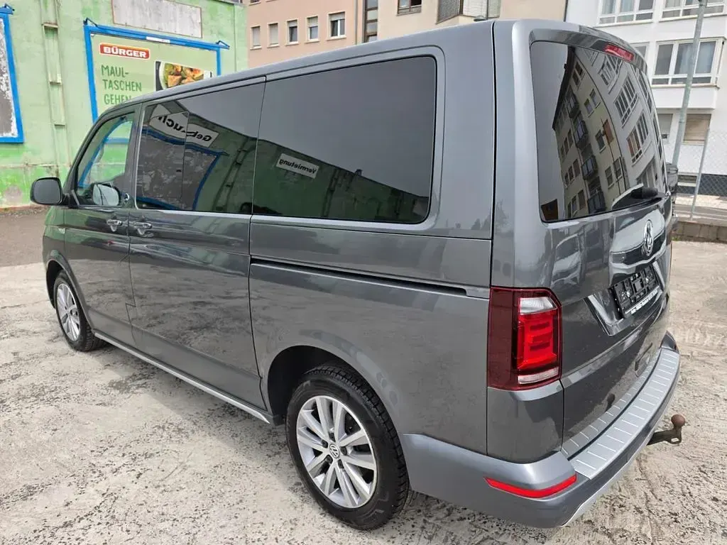 Gebraucht VW Multivan PanAmericana 199 PS (146 kW) 2019 Grau Van / Kleinbus