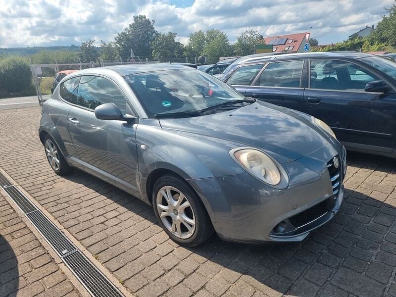 Grau Gebraucht 2010 Alfa Romeo MiTo Kleinwagen | 1.500 € (Superpreis) - Bild 1/4