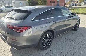 Gebraucht Mercedes CLA250e Shooting Brake 160 PS (117 kW) 2023 Grau Kombi