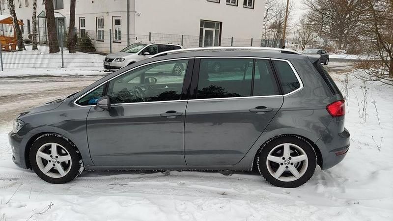 Gebraucht VW Golf Sportsvan Highline 150 PS (110 kW) 2017 Grau Van / Kleinbus