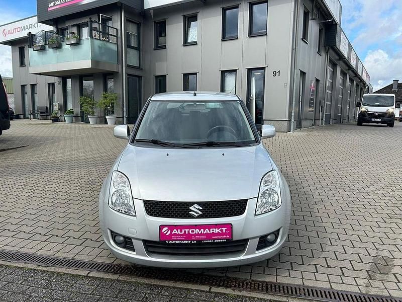 Silber Gebraucht 2008 Suzuki Swift Comfort Limousine | 5.990 € - Bild 1/4