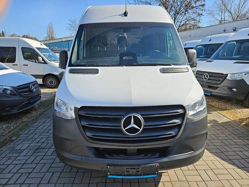 Gebraucht Mercedes Sprinter 170 PS (125 kW) 2024 Arktikweiss Van