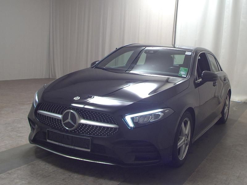 Gebraucht Mercedes A220 AMG line 190 PS (139 kW) 2022 Schwarz Limousine