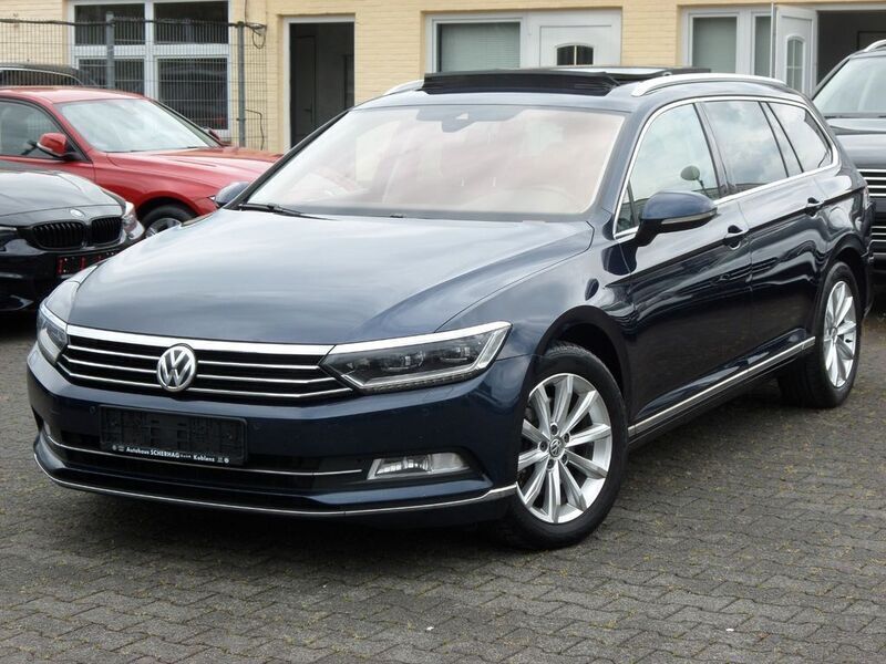 Blau Gebraucht 2015 VW Passat Highline Kombi | 12.990 € (Fairer Preis) - Bild 1/4