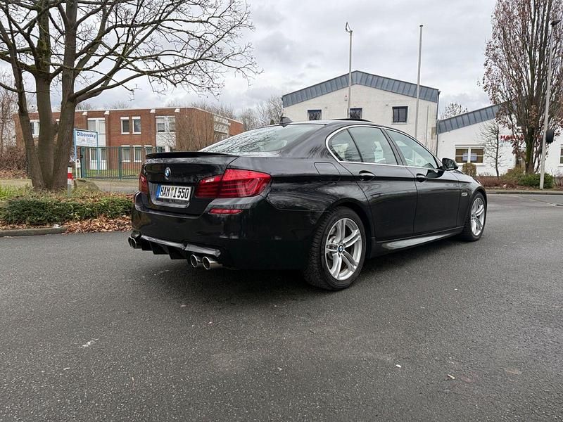 Gebraucht BMW 550 Luxury Line 449 PS (330 kW) 2014 Schwarz Limousine