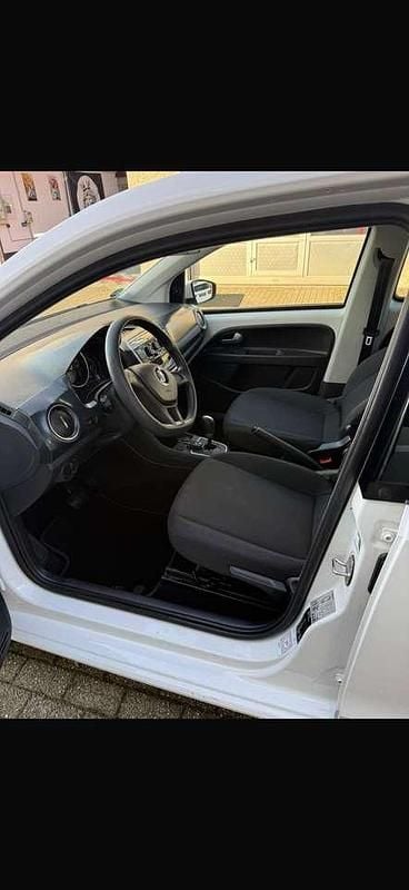 Gebraucht VW up! move up! 75 PS (55 kW) 2019 Weiß Kleinwagen