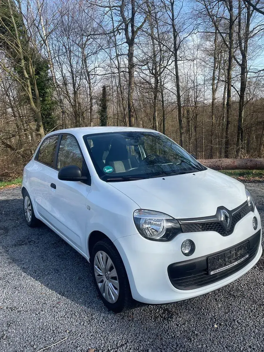 Używany Renault Twingo 71 KM (52 kW) 2015 Biały Hatchback