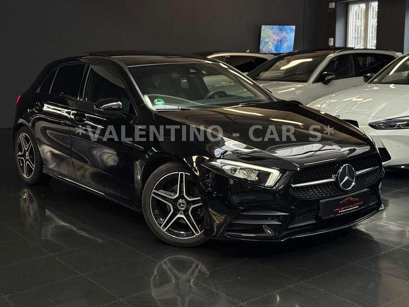 Gebraucht Mercedes A180 AMG line 136 PS (100 kW) 2019 Schwarz Limousine