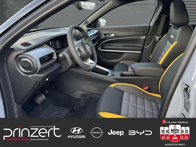 Gebraucht Jeep Avenger North 145 PS (106 kW) 2025 Snow white SUV