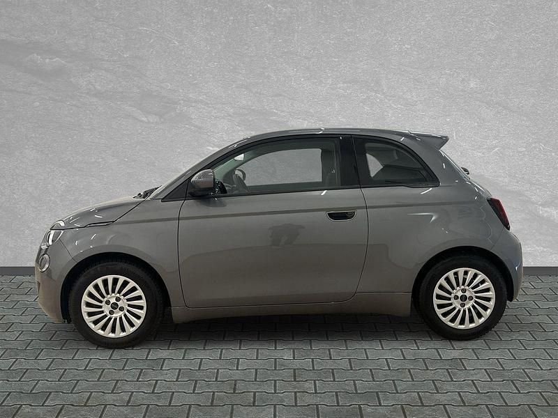 Gebraucht Fiat 500e Action 69 kW (95 PS) 2022 Mineral grau (metall Kleinwagen