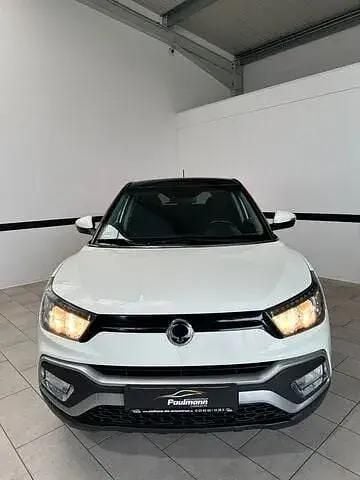Gebraucht SsangYong XLV Quartz 116 PS (85 kW) 2017 Weiß SUV
