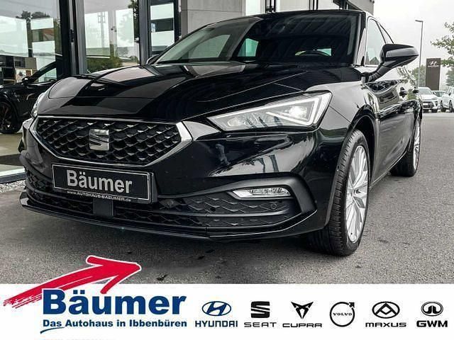 Mitternachtsschwarz (metallic) Gebraucht 2020 Seat Leon XCELLENCE Limousine | 19.890 € (Etwas zu teuer) - Bild 1/4