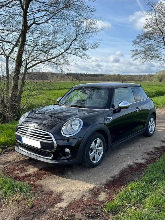 Usado Mini ONE 102 HP (75 kW) 2015 Preto Citadino