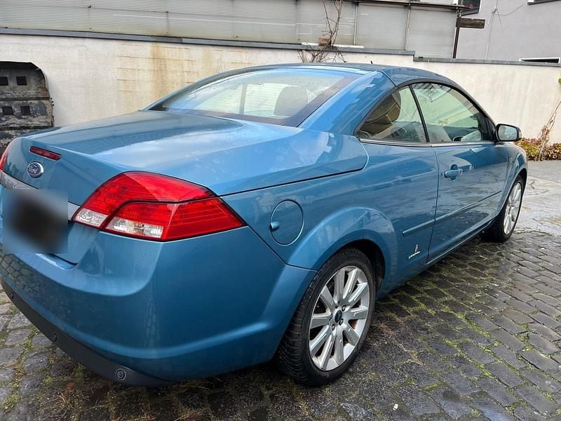 Gebraucht Ford Focus Cabriolet Titanium 145 PS (106 kW) 2008 Grün Cabrio