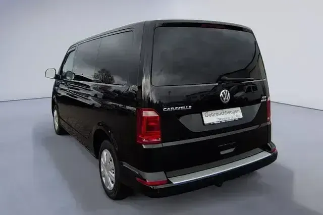 Begagnad VW Caravelle 150 HK (110 kW) 2016 Svart Van