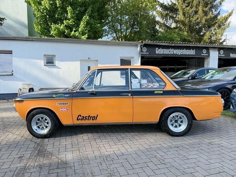 Gebraucht BMW 2002 Sport Line 143 PS (105 kW) 1969 Orange Limousine