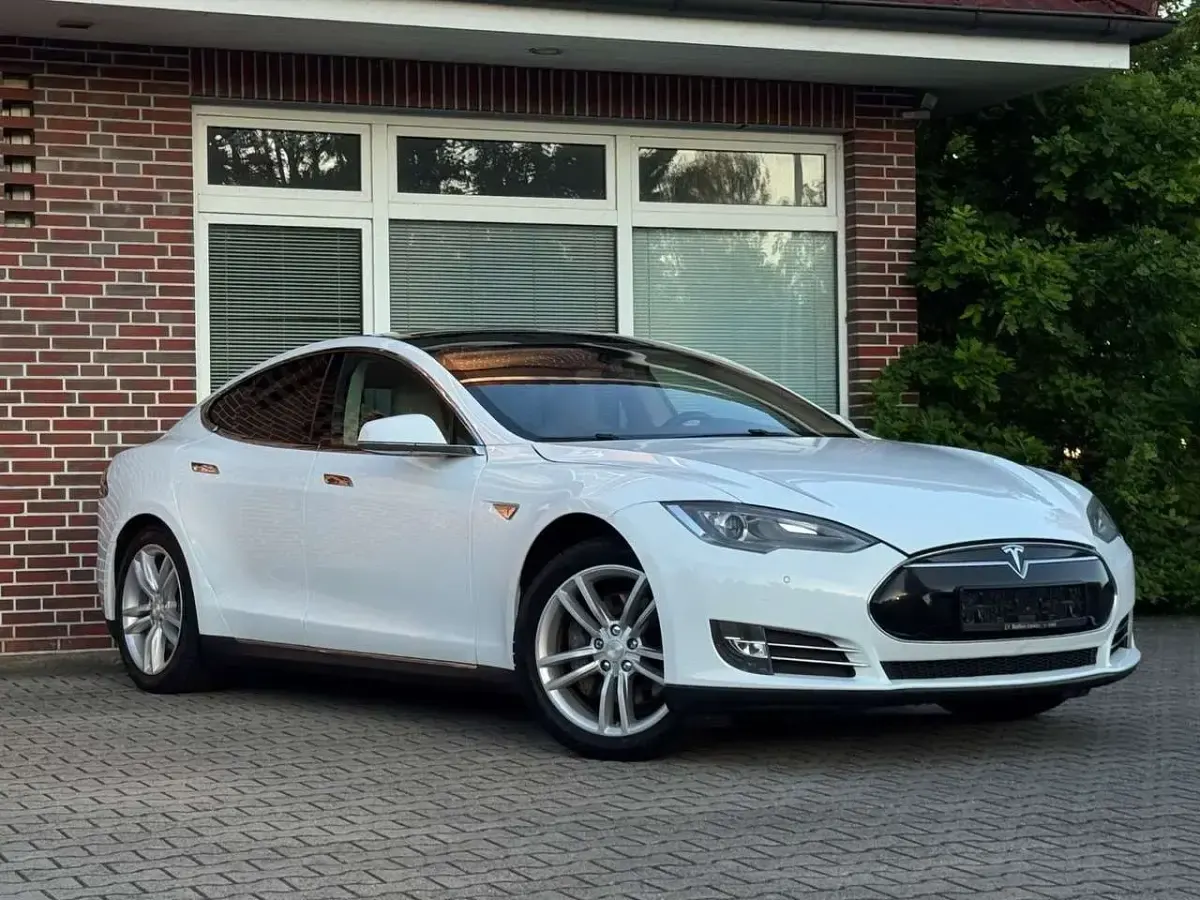 Brugt Tesla Model S 225 kW (306 HK) 2014 Sort Hatchback