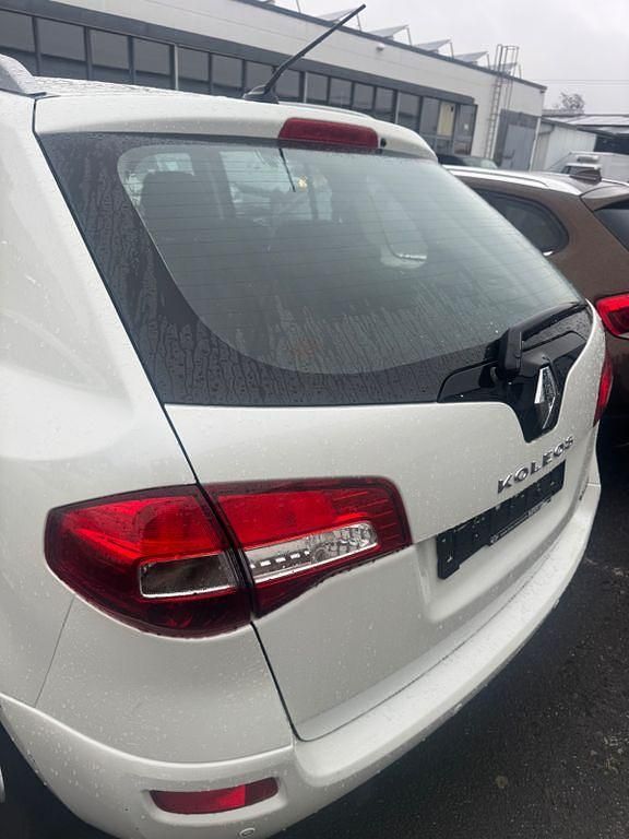 Gebraucht Renault Koleos Expression 171 PS (125 kW) 2009 Weiß SUV