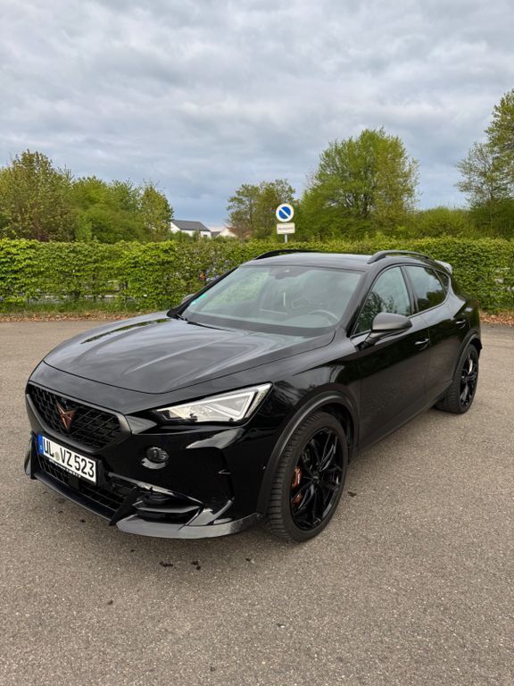 Schwarz Gebraucht 2022 Cupra Formentor VZ SUV | 43.100 € (Fairer Preis) - Bild 1/4