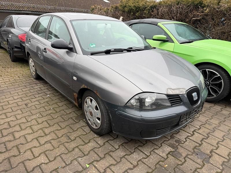 Gebraucht 2004 Seat Ibiza Kleinwagen | 300 € (Superpreis) - Bild 1/4