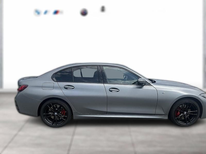 Metallic Gebraucht 2024 BMW 330 M Sport | 51.760 € - Bild 1/1