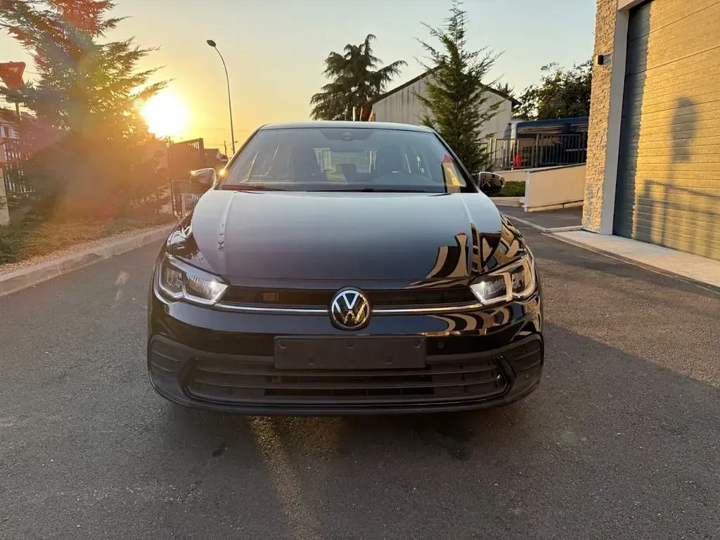 Gebraucht VW Polo Life 95 PS (69 kW) 2023 Schwarz Kleinwagen