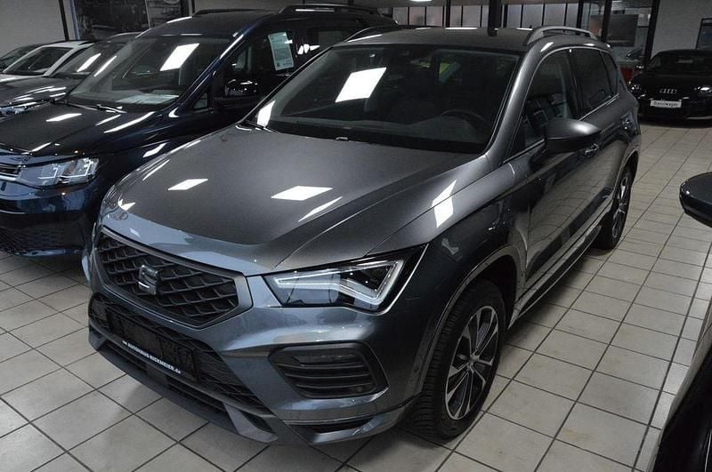Graphite grey Gebraucht 2023 Seat Ateca FR SUV | 21.990 € (Guter Preis) - Bild 1/4