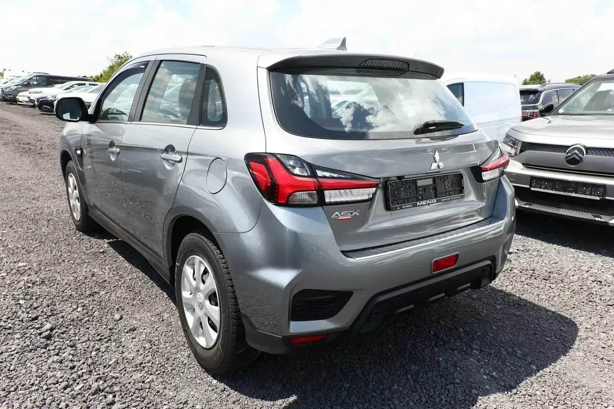 Gebraucht Mitsubishi ASX Edition 150 PS (110 kW) 2020 Grau metallic SUV