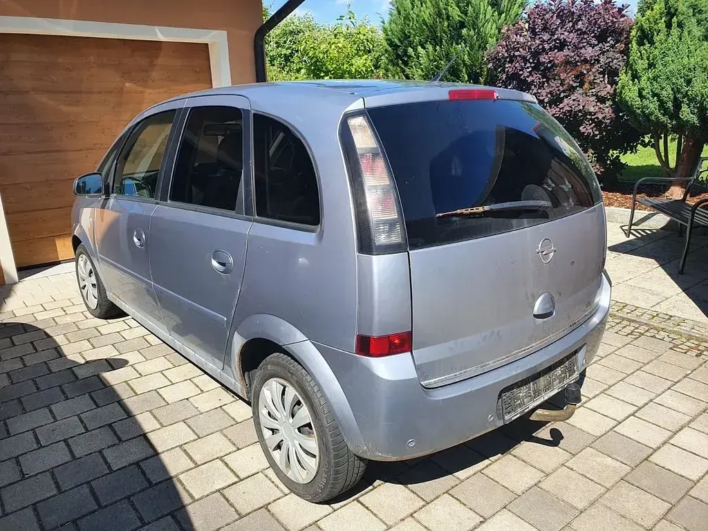 Gebraucht Opel Meriva 105 PS (77 kW) 2006 Silber Van / Kleinbus