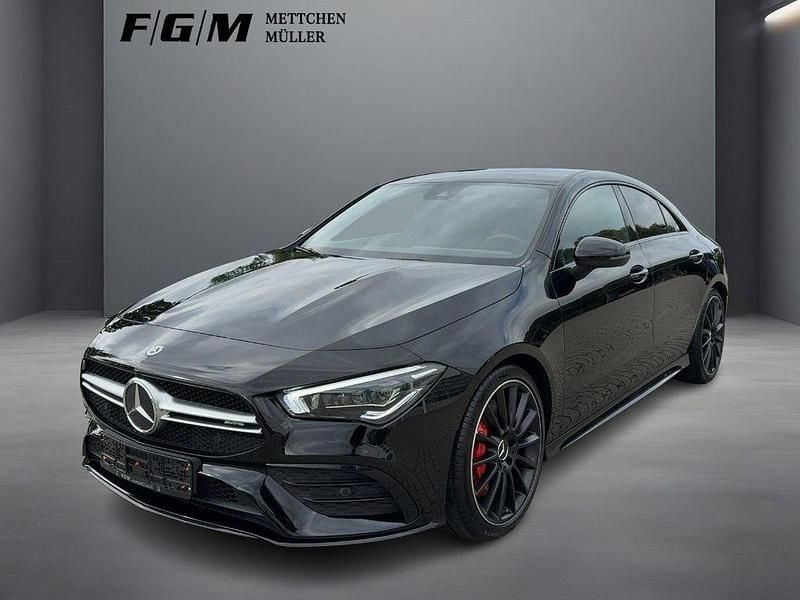 Schwarz Gebraucht 2022 Mercedes CLA35 AMG AMG Limousine | 42.770 € (Fairer Preis) - Bild 1/4