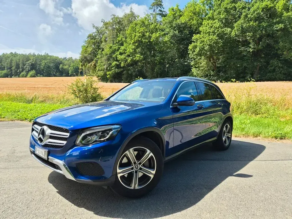 Gebraucht Mercedes GLC250 211 PS (155 kW) 2017 Blau SUV
