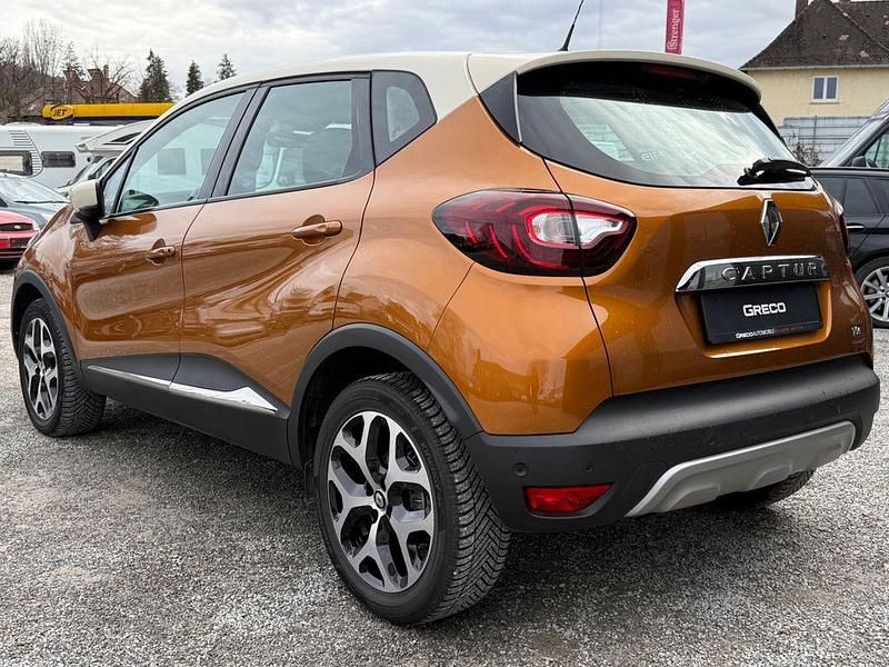 Gebraucht Renault Captur Intens 118 PS (86 kW) 2017 Braun SUV