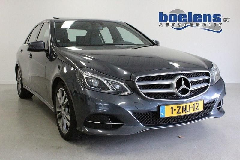 Gebraucht Mercedes E200 Ambition 184 PS (135 kW) 2013 Grau Limousine