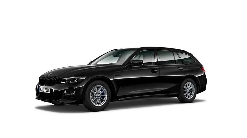 Gebraucht BMW 330 Shadowline 184 PS (135 kW) 2026 Kombi