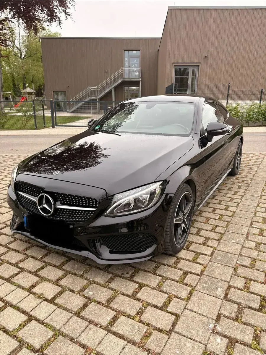 Gebraucht Mercedes C250 AMG line 204 PS (150 kW) 2017 Schwarz Coupé