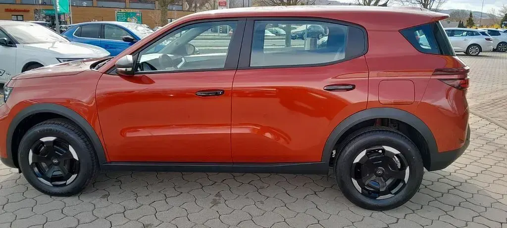 Neu Opel Frontera Edition 101 PS (74 kW) 2025 Orange SUV