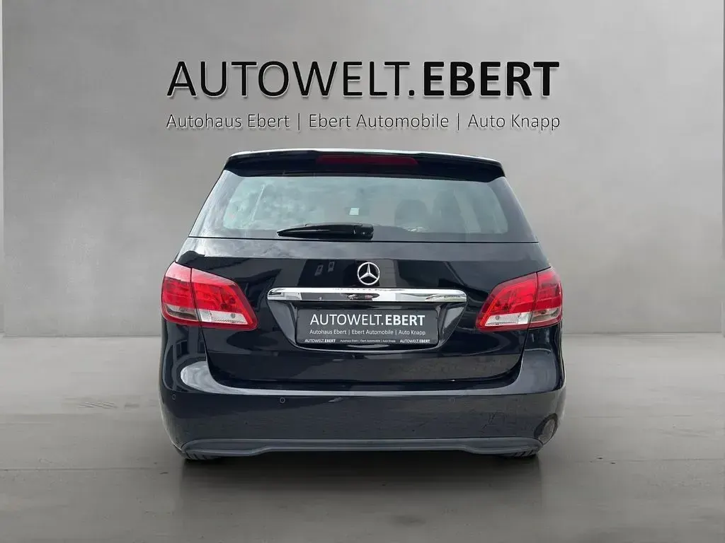 Gebraucht Mercedes B200 136 PS (100 kW) 2019 Schwarz Van / Kleinbus