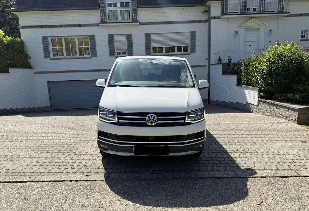 Gebraucht VW Multivan PanAmericana 199 PS (146 kW) 2020 Weiß Van / Kleinbus
