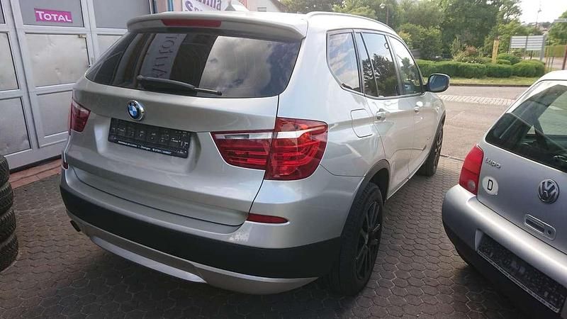 Gebraucht BMW X3 184 PS (135 kW) 2011 Grau SUV