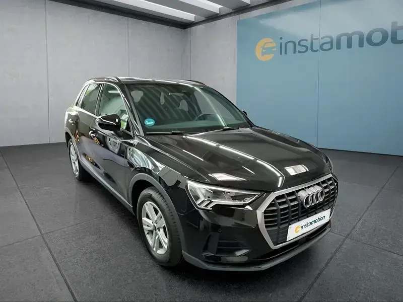Gebraucht Audi Q3 150 PS (110 kW) 2024 Schwarz SUV