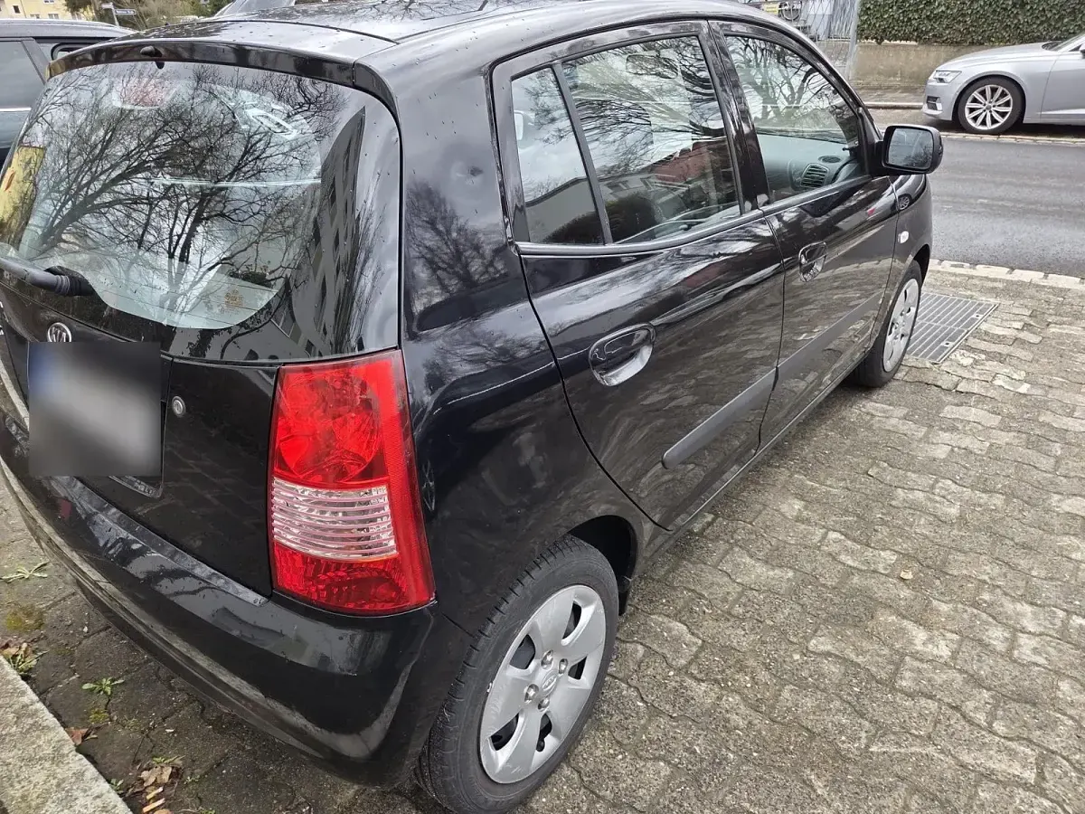 Używany Kia Picanto 65 KM (47 kW) 2007 Czarny Hatchback