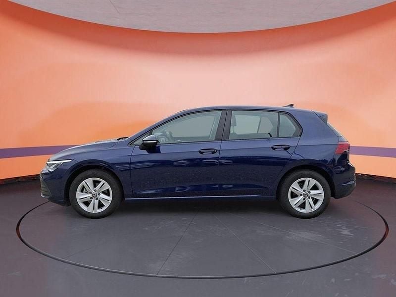 Gebraucht VW Golf VIII Business 110 PS (80 kW) 2021 Blau Limousine